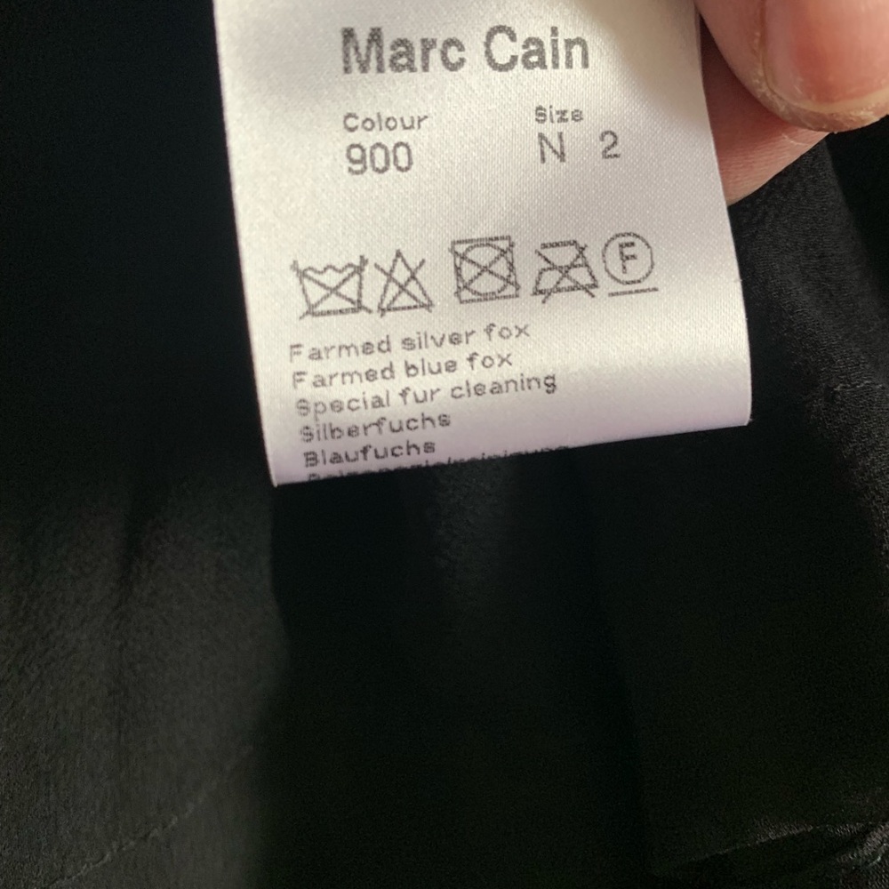 🖤SOLD🖤 Marc Cain Black Silver Fox with 100% silk lining S - Picture 6 of 7